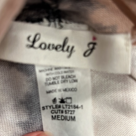 Women’s Lovely J Tie Dye tunic Size M - Picture 2 of 2